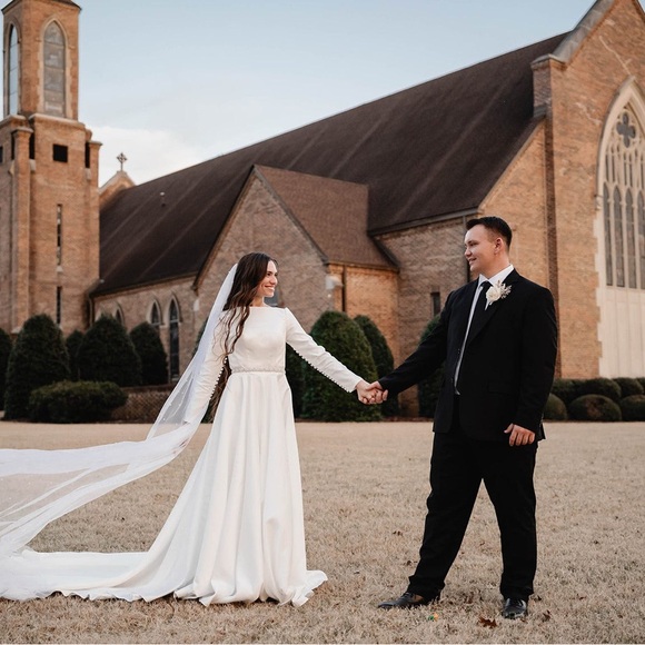 Meet your Posher, Ansley - Picture 5 of 9